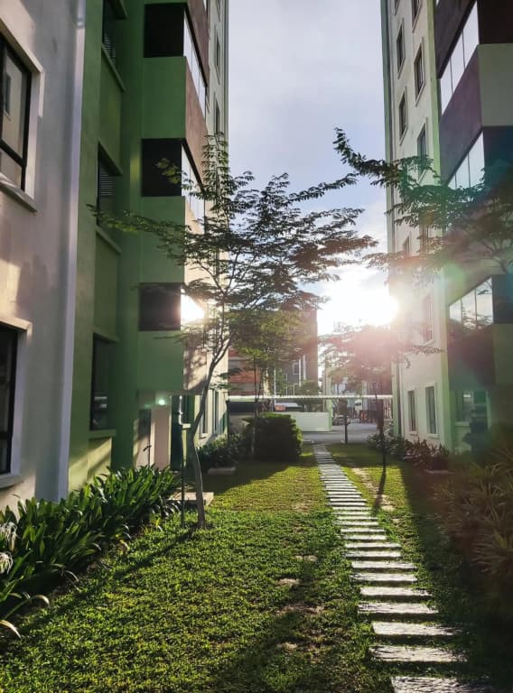 Manhattan Condo 8-11pax (2min to Aeon & Lotus) - photo 3