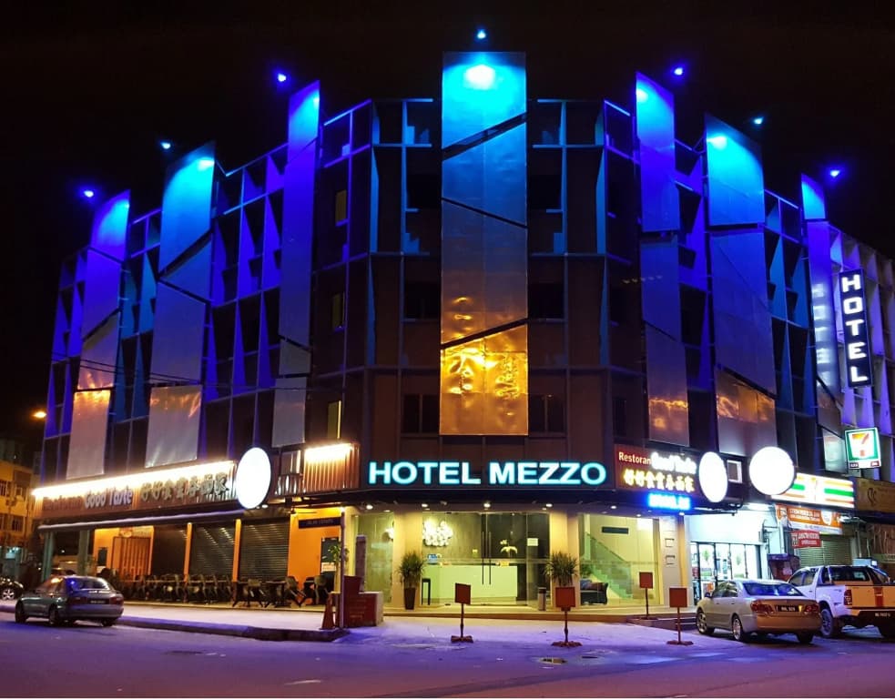 Hotel Mezzo - photo 1