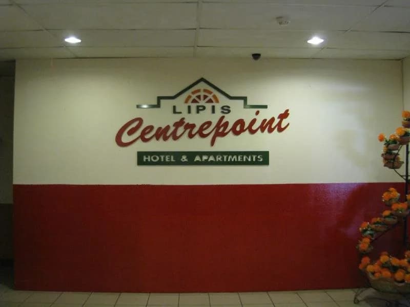 CentrePoint Hotel - photo 10