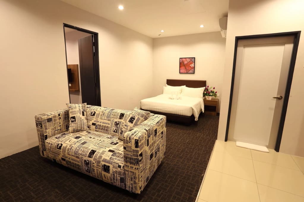 S Boutique Hotel - photo 6