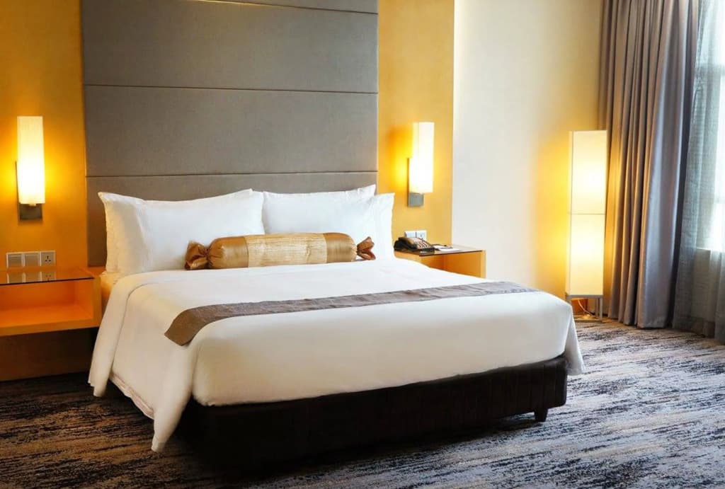 The Waterfront Hotel - photo 7