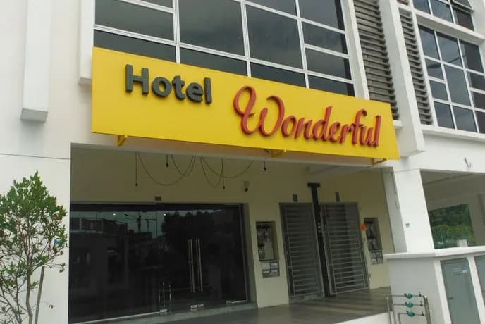 Smile Hotel Seri Kembangan - main photo