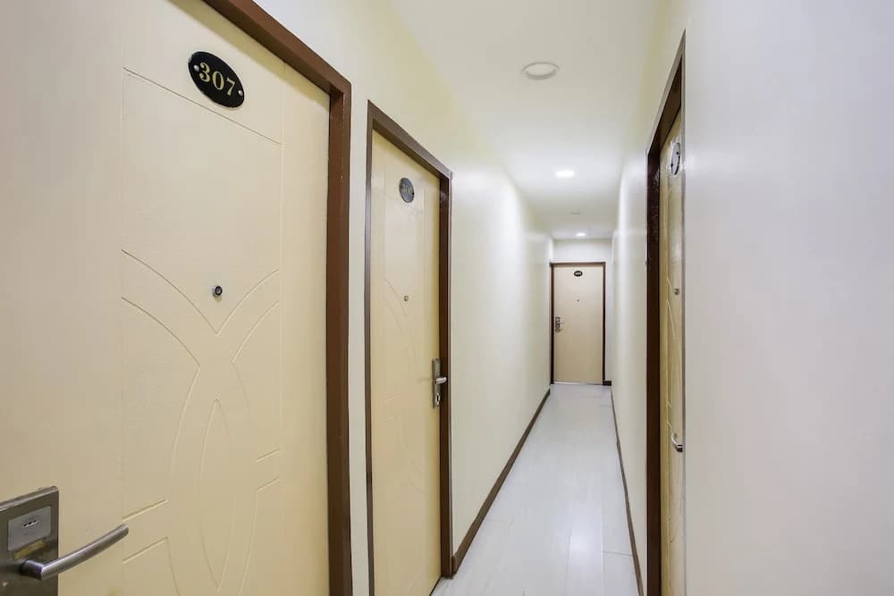 OYO 89451 Hotel Taj Inn Seksyen 7 - photo 8