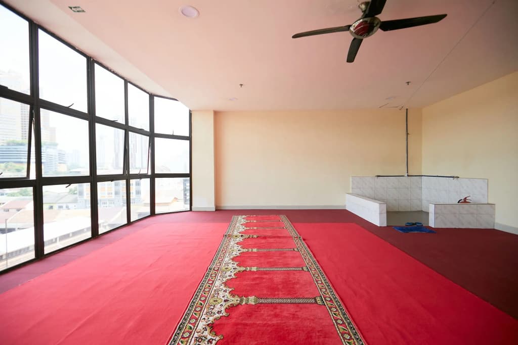Dolphin Hotel, Chow Kit Kuala Lumpur - photo 12