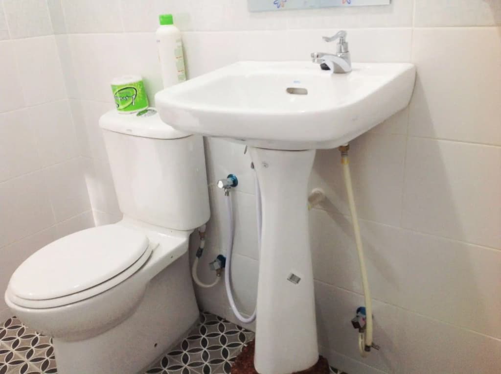 Kapal Terbang Guest House - photo 8