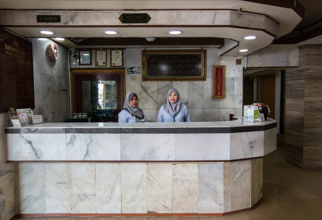 Sabrina Court Hotel - photo 15