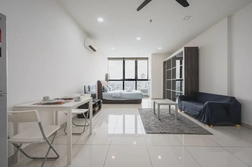 Atria SOFO Suites by Airhost - photo 17