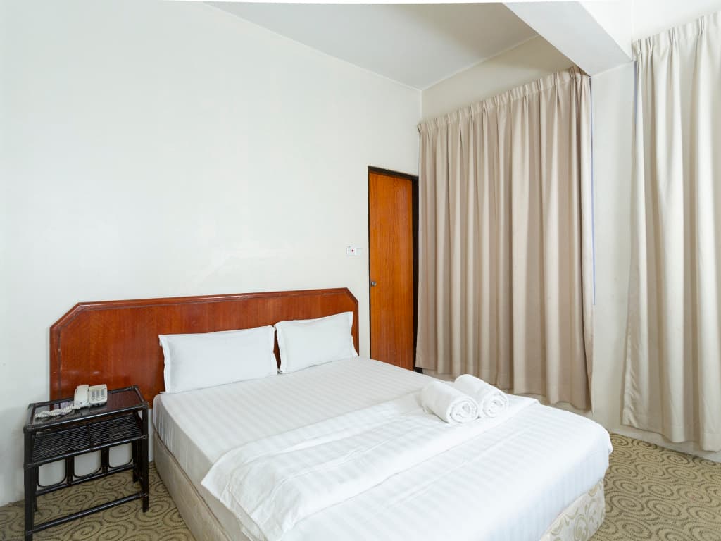 OYO 89619 De Choice Hotel - photo 6