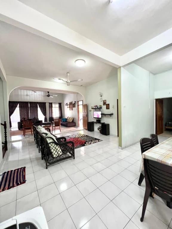 Teratai Homestay Batu Buruk - photo 11