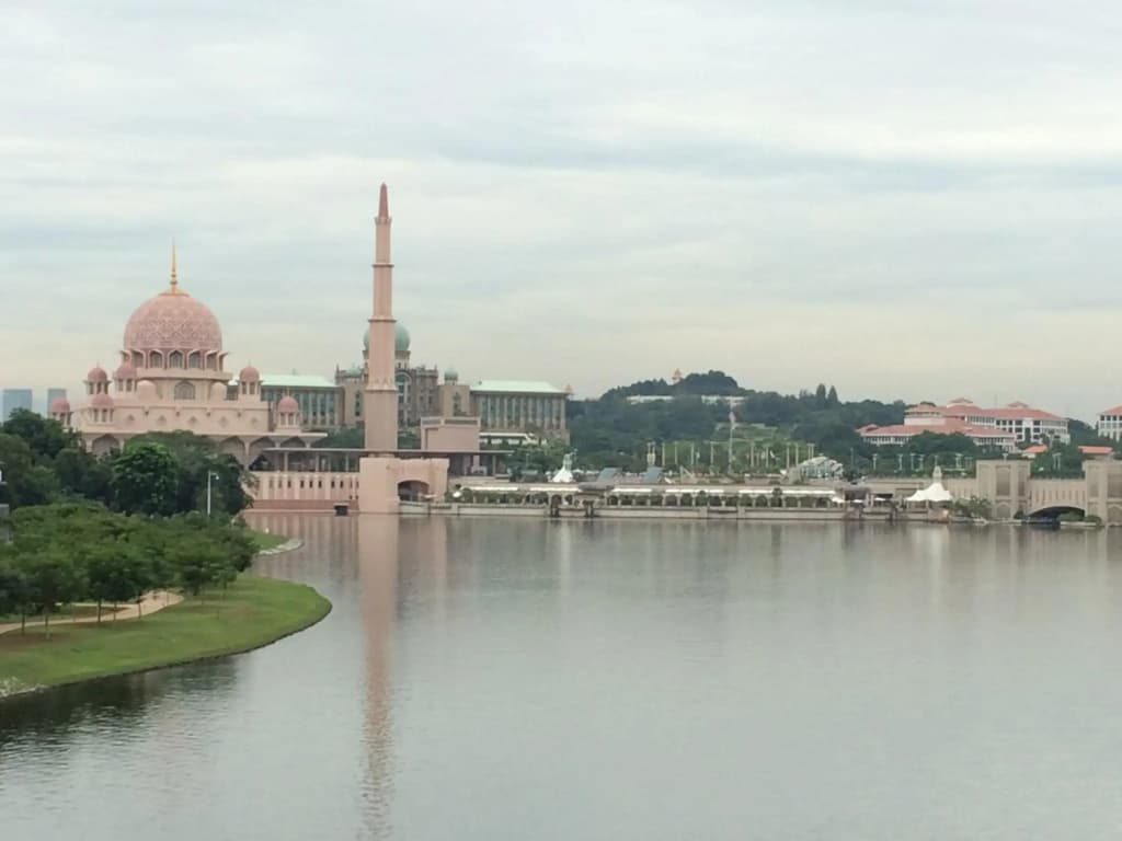 Putrajaya 1808 Homestay - photo 11