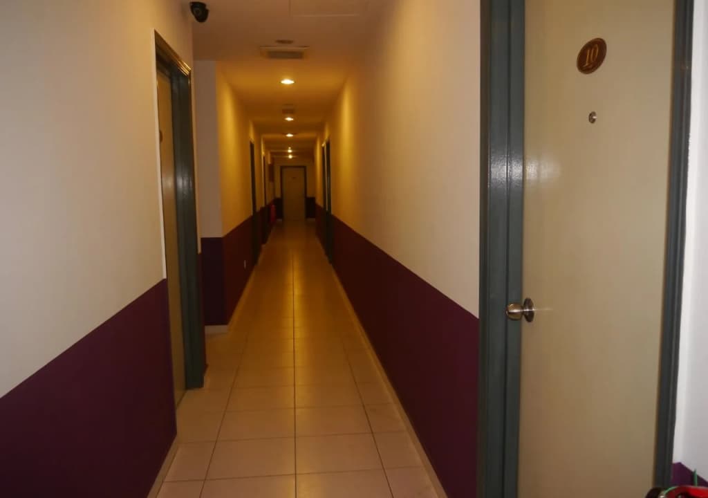 SR Inn - photo 12