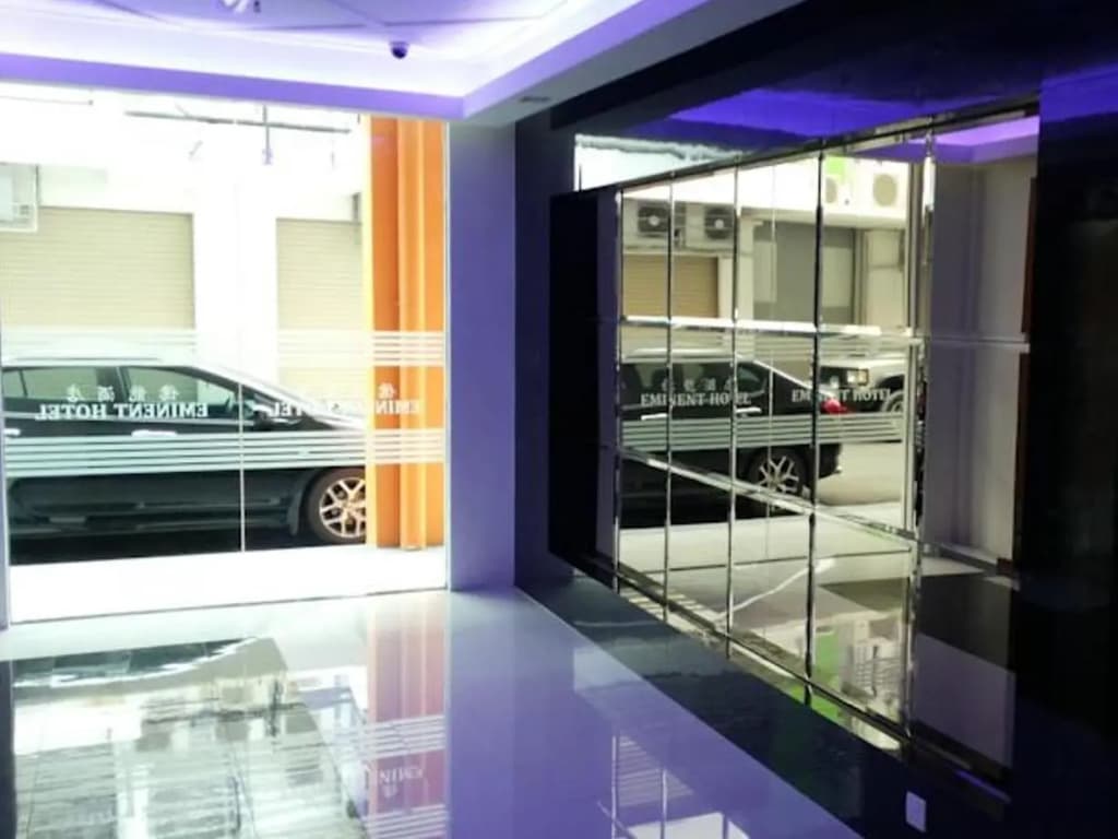 Eminent Hotel - photo 1