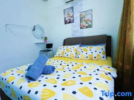 Sri Ixora Kajang | Spacious 3BR w/ Full A/C - photo 10