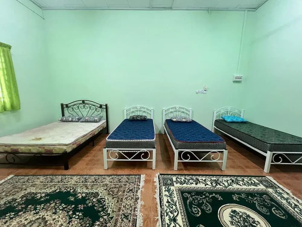 Capital O 91117 Noor Room Stay - photo 3