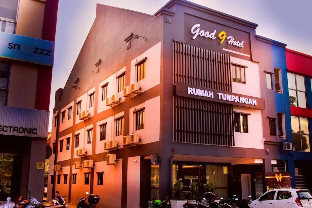 Good 9 Hotel - photo 1