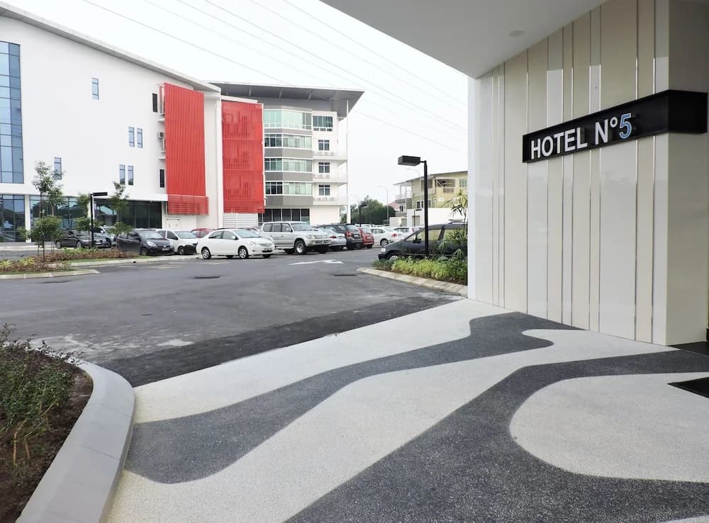 Hotel N°5 - photo 1