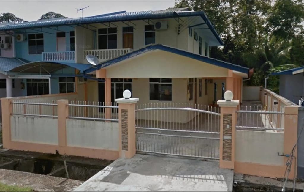 OYO 90310 E Homestay Permai Timur - photo 11