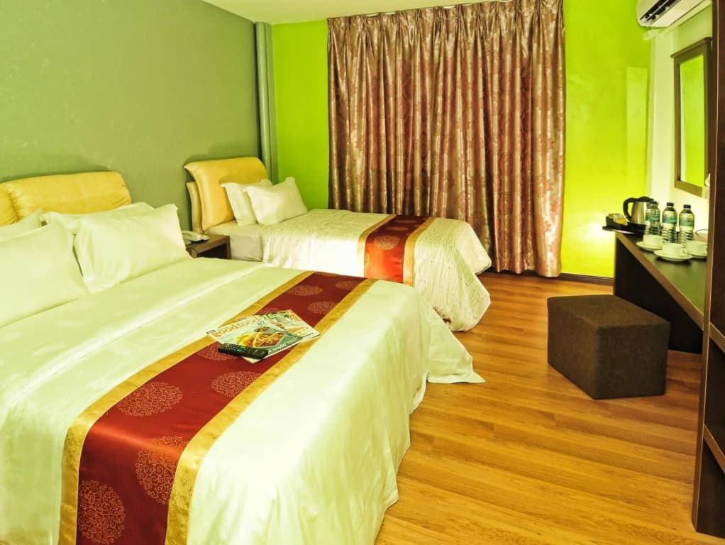 Hotel Zamburger Grand City - photo 4