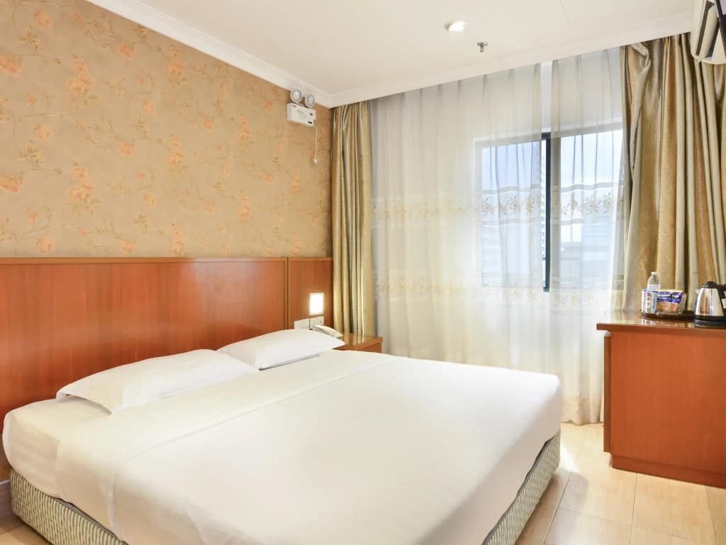Cardogan Hotel - photo 5