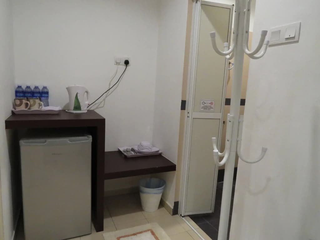 Cactus Inn - photo 2