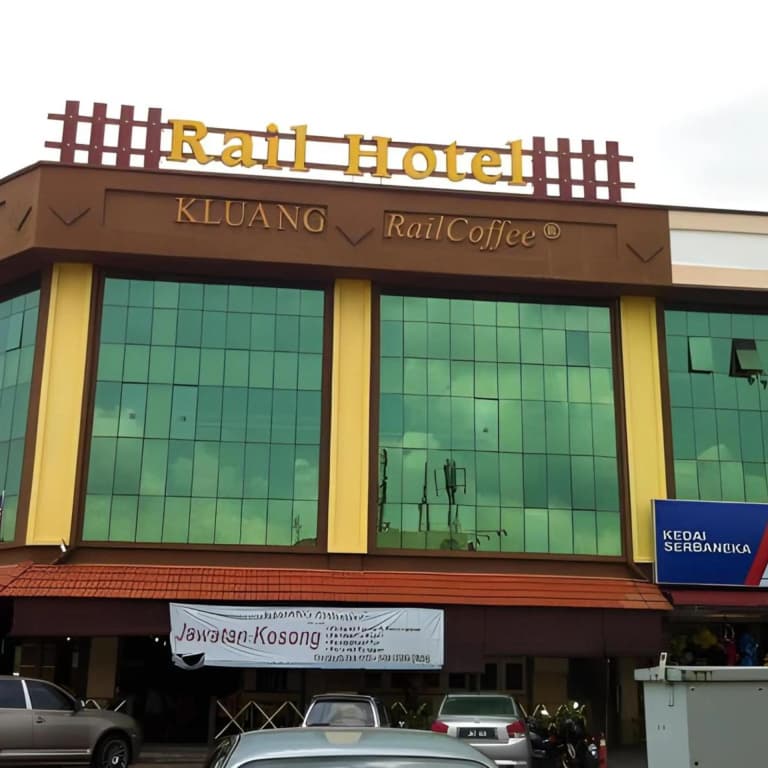 Capital O Rail Hotel - photo 1