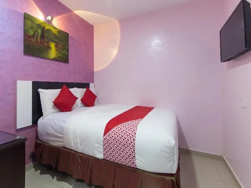 Hotel Sunsurya - photo 4