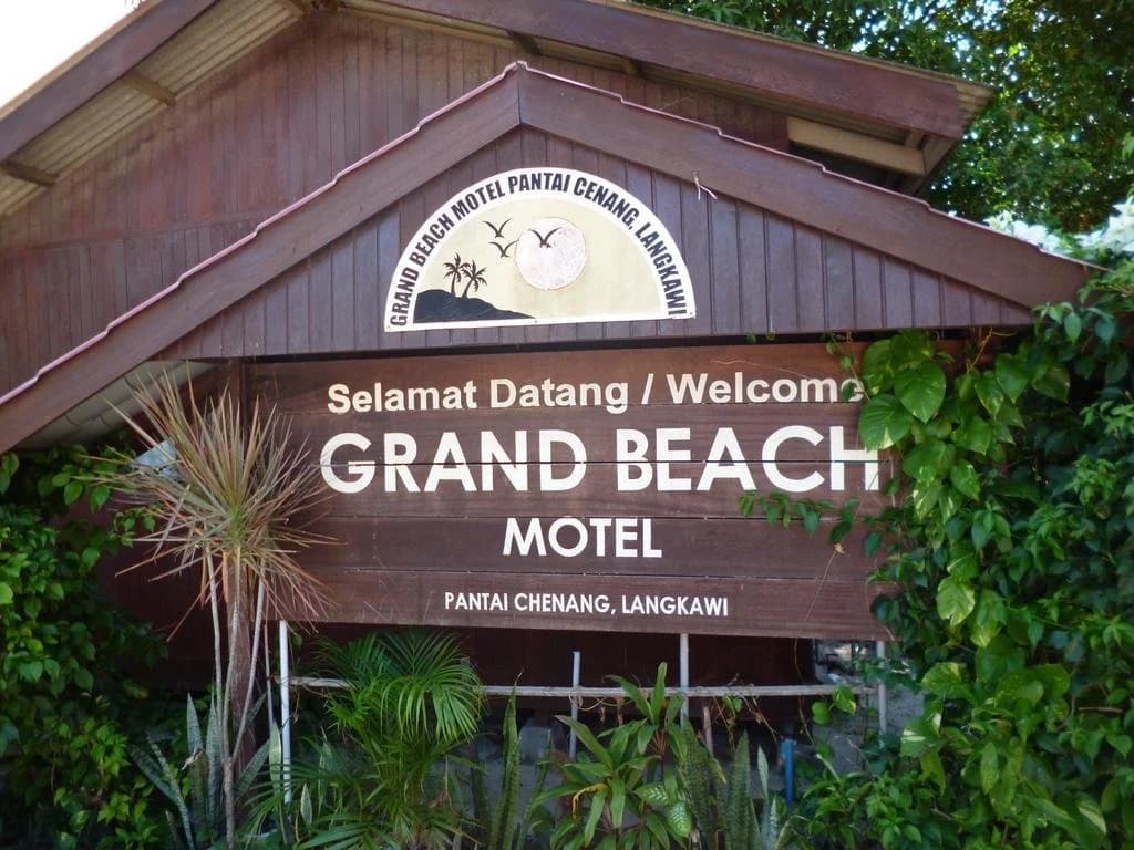 Grand Beach Motel - photo 9
