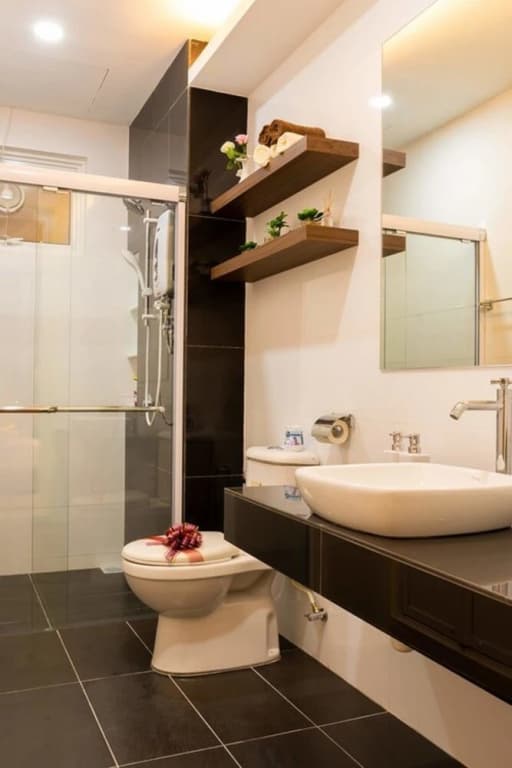Southwest Designer's Suite by D Imperio Homestay - photo 8