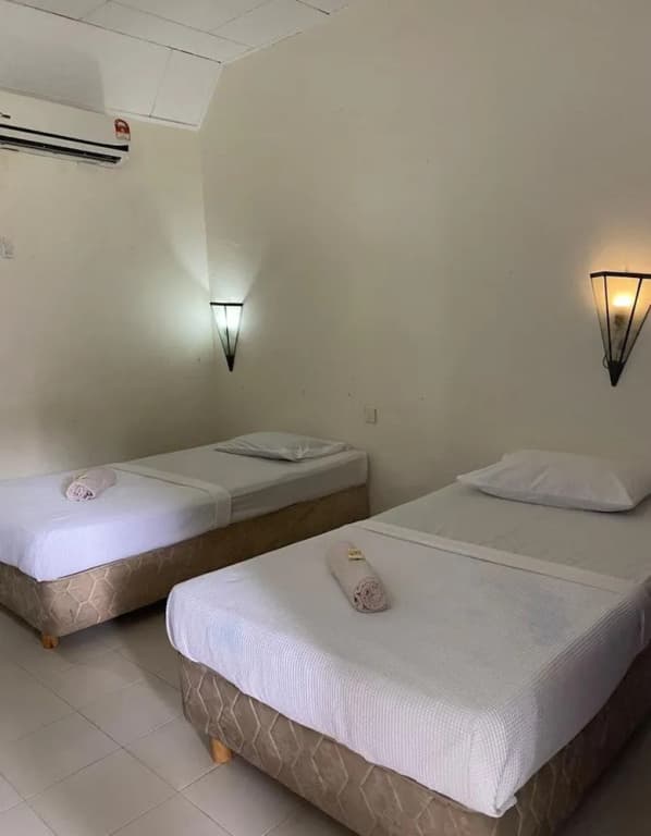 Charlie Langkawi Motel - photo 6