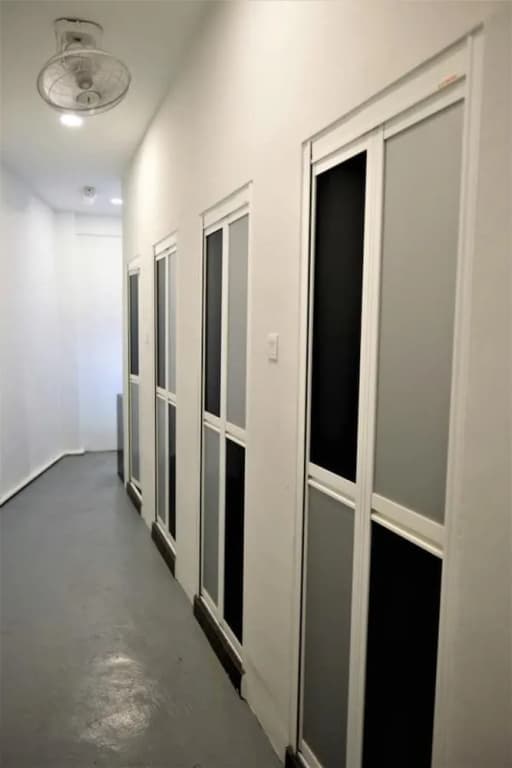 Sleep Here Hostel - photo 10
