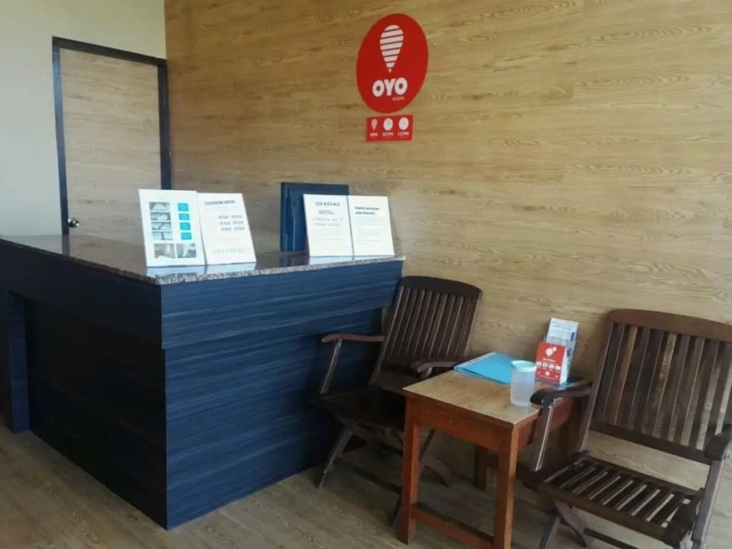 Sri Iskandar Hotel - photo 40