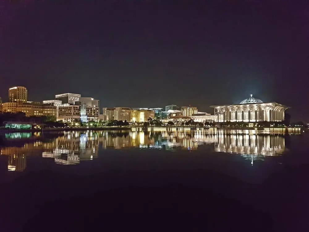 Cozy Putrajaya Homestay - photo 11
