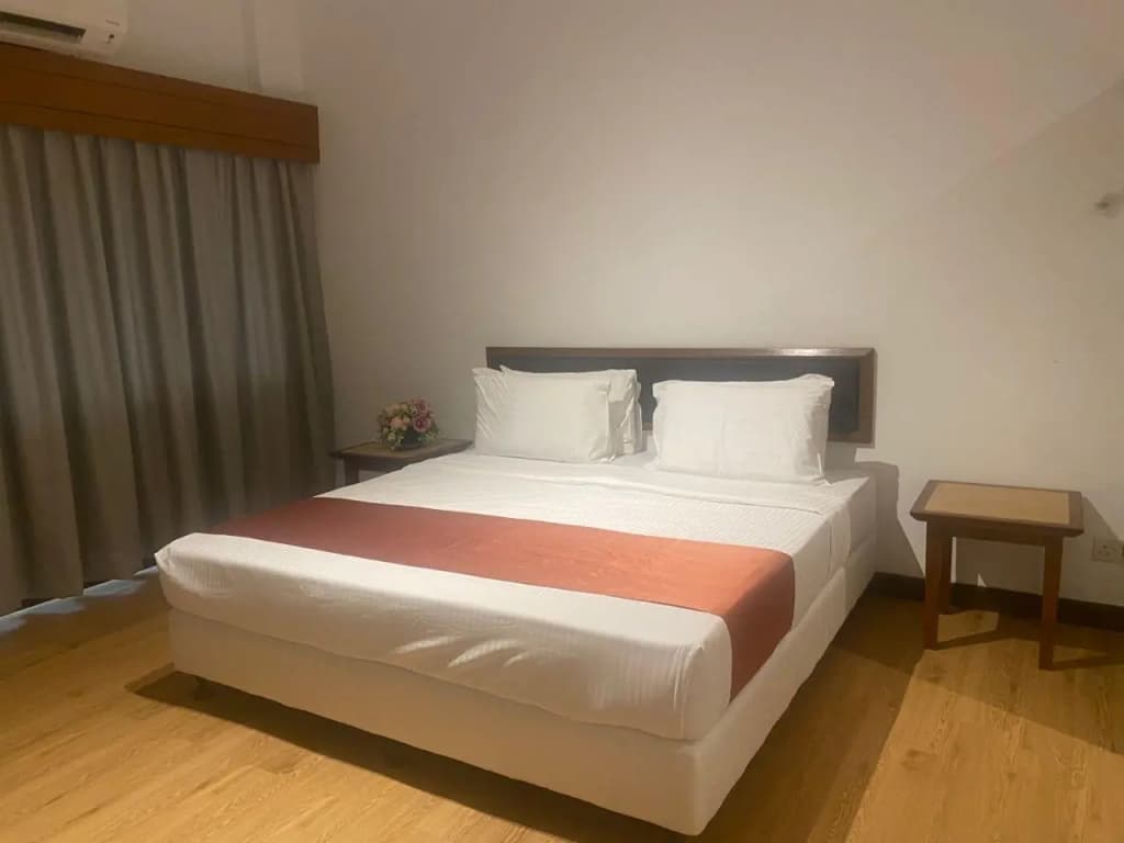 Cempaka Apartment Hotel - photo 22