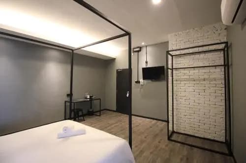 68 Boutique Hotel - photo 4