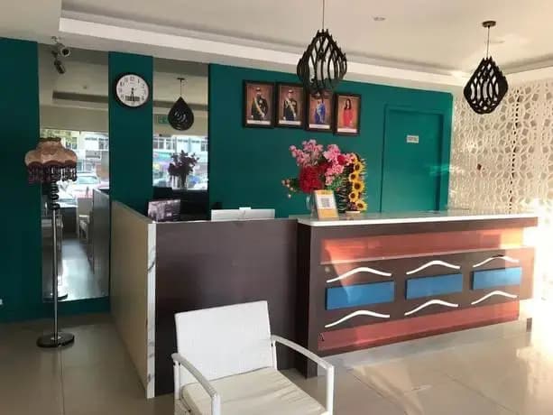 OYO 90487 K Threegod Hotel - photo 2