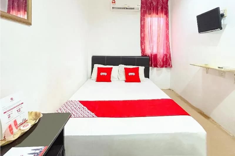 OYO 90324 Muar Station Hotel - photo 7