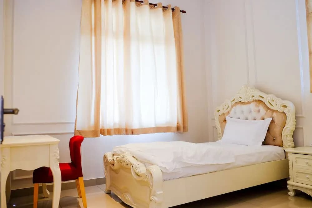 Broga Hill Diamond City Bungalow - photo 6