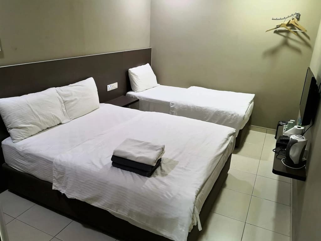 The Wood Hotel - photo 11