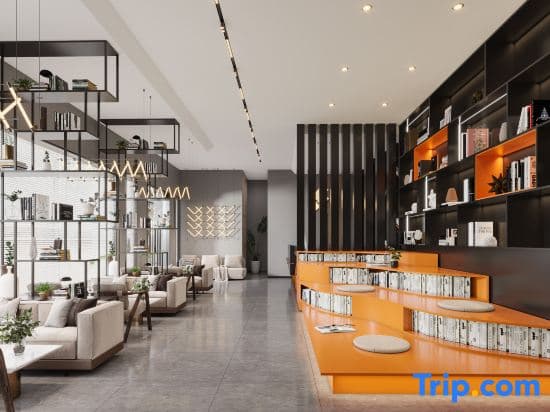 Paly Pie Hotel - photo 1