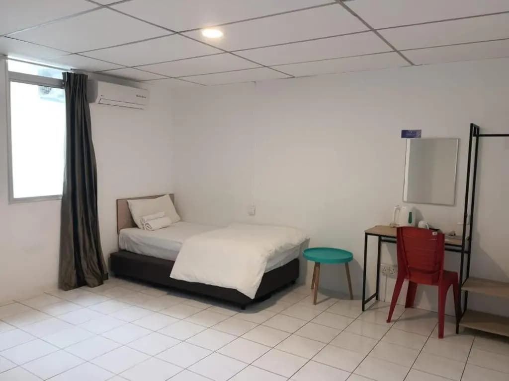 G Star Motel - photo 6