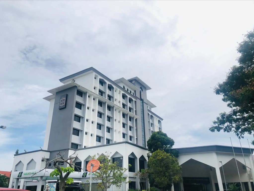 Raia Hotel Kota Kinabalu - main photo