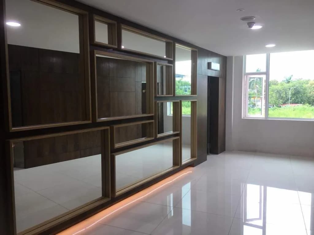 D Arc Hotel - photo 7