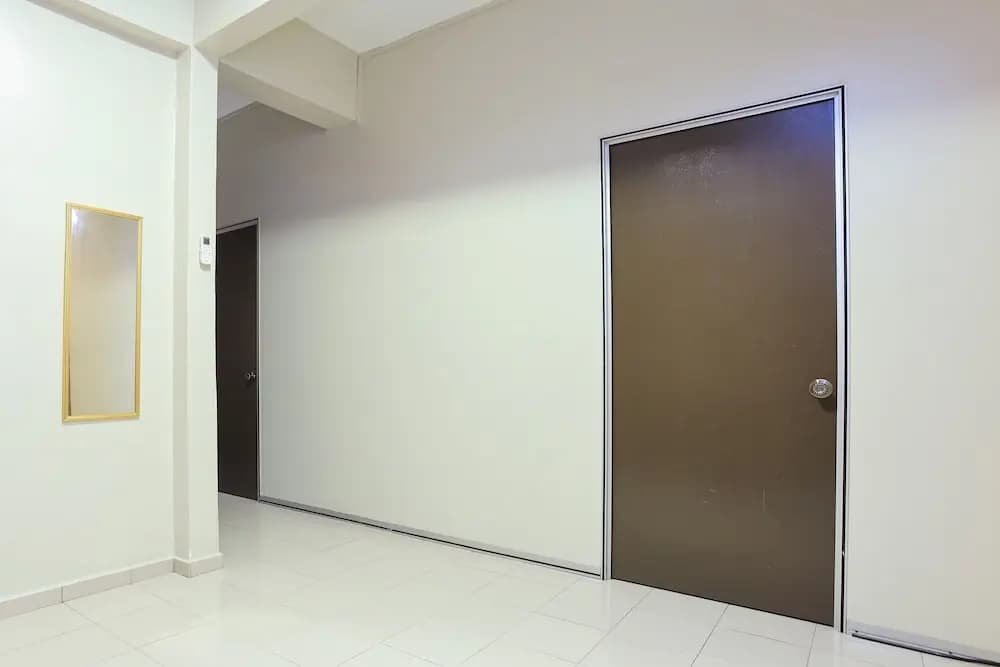 OYO HOME 90244 Dkeris 2bhk Apartment - photo 4