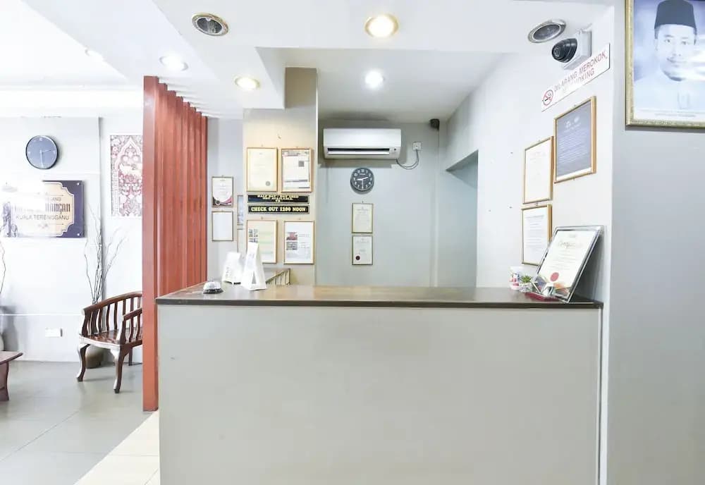 OYO 91052 Hotel Kenangan - photo 2
