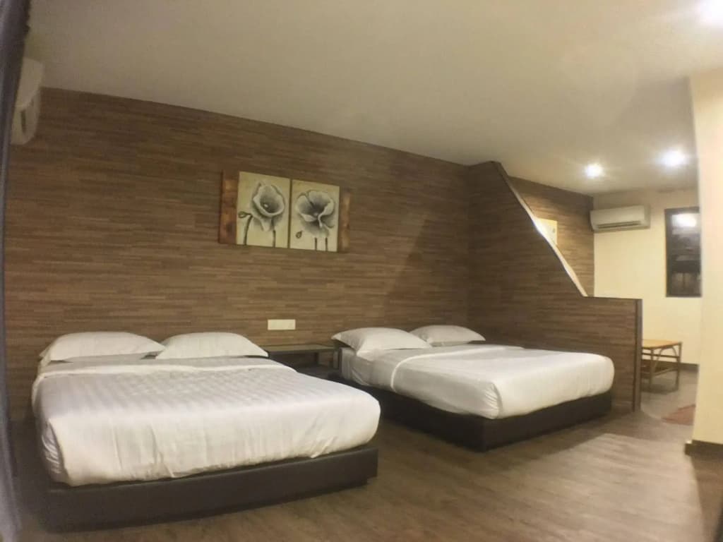 Talents Motor Park Hotel - photo 3