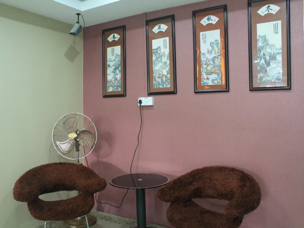 7 Hung Hung Inn - photo 10