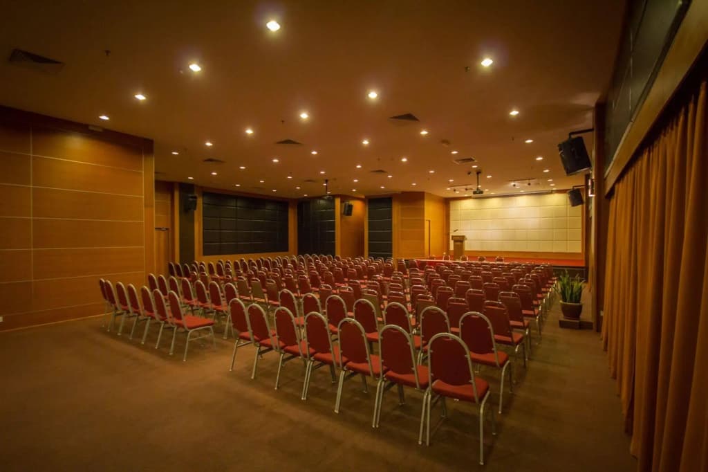 Hotel Continental - photo 16