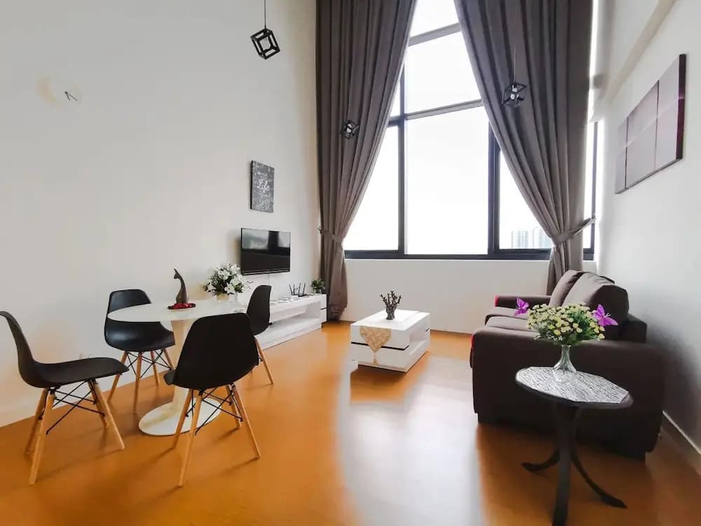 The Hub Service Apartment - photo 20