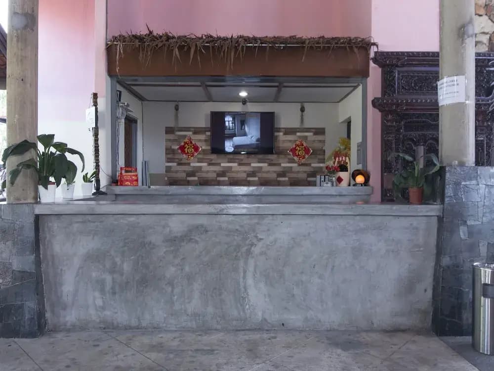 OYO 90297 Ivory Hotel & Resort - photo 1