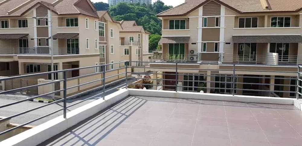 Greenlane 98 / 5 Rooms / 5 Bathrooms / 25 Pax - photo 12